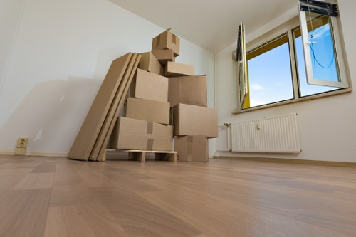 Man with van service supporting a Balham home move
